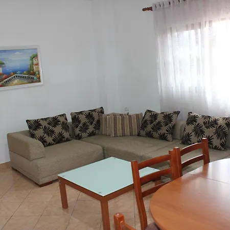 Haus Family Appartamento Tirana